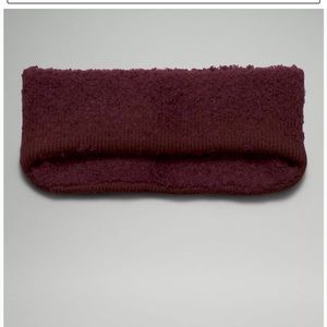 NWT LULULEMON Women's Ombre Knit Textured Ear Warmer Running Red Merlot